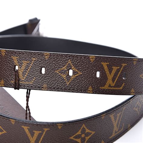 louis vuitton voyager belt|Louis Vuitton 2018 Titanium Voyager 35 MM Belt .